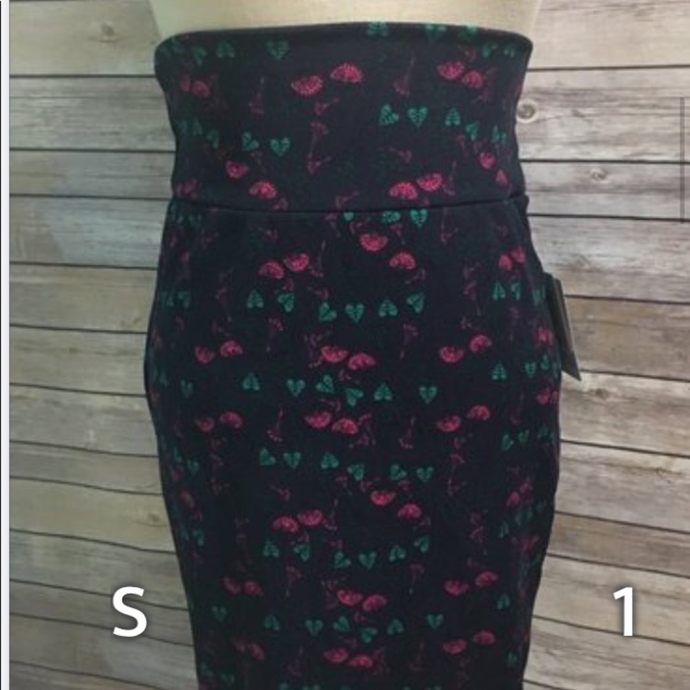 LuLaRoe Cassie skirt